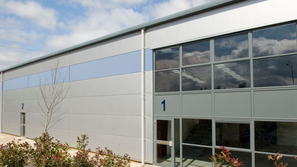 Exemplo de um imóvel para fábrica de cosméticos