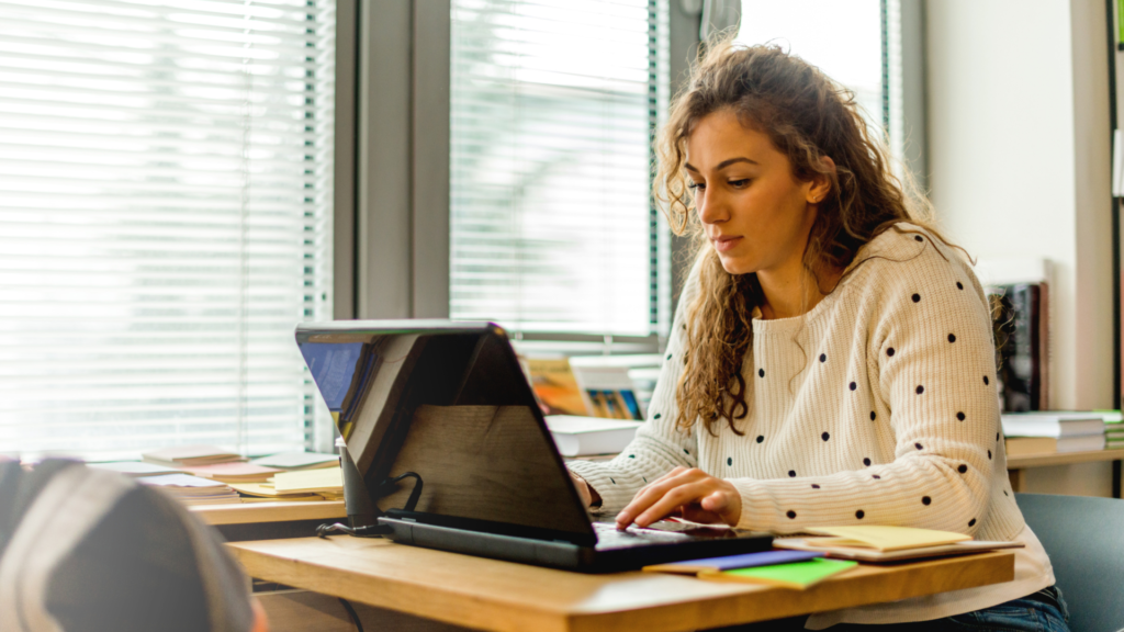 Adquirindo informações para atuar como consultor(a) regulatório(a)